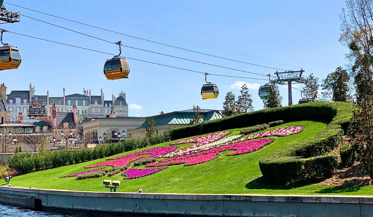 Disney Skyliner Character Gondola